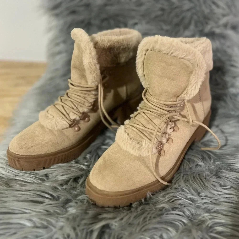 A‎ New Day cabincore ankle boots cream and tan faux suede faux fur - Picture 2 of 8